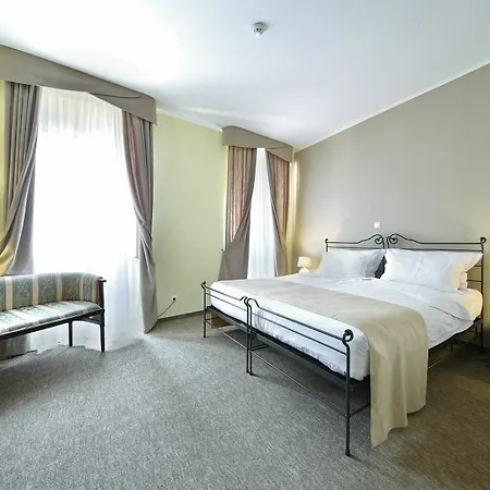 Angelo D'oro 4* Ровінь